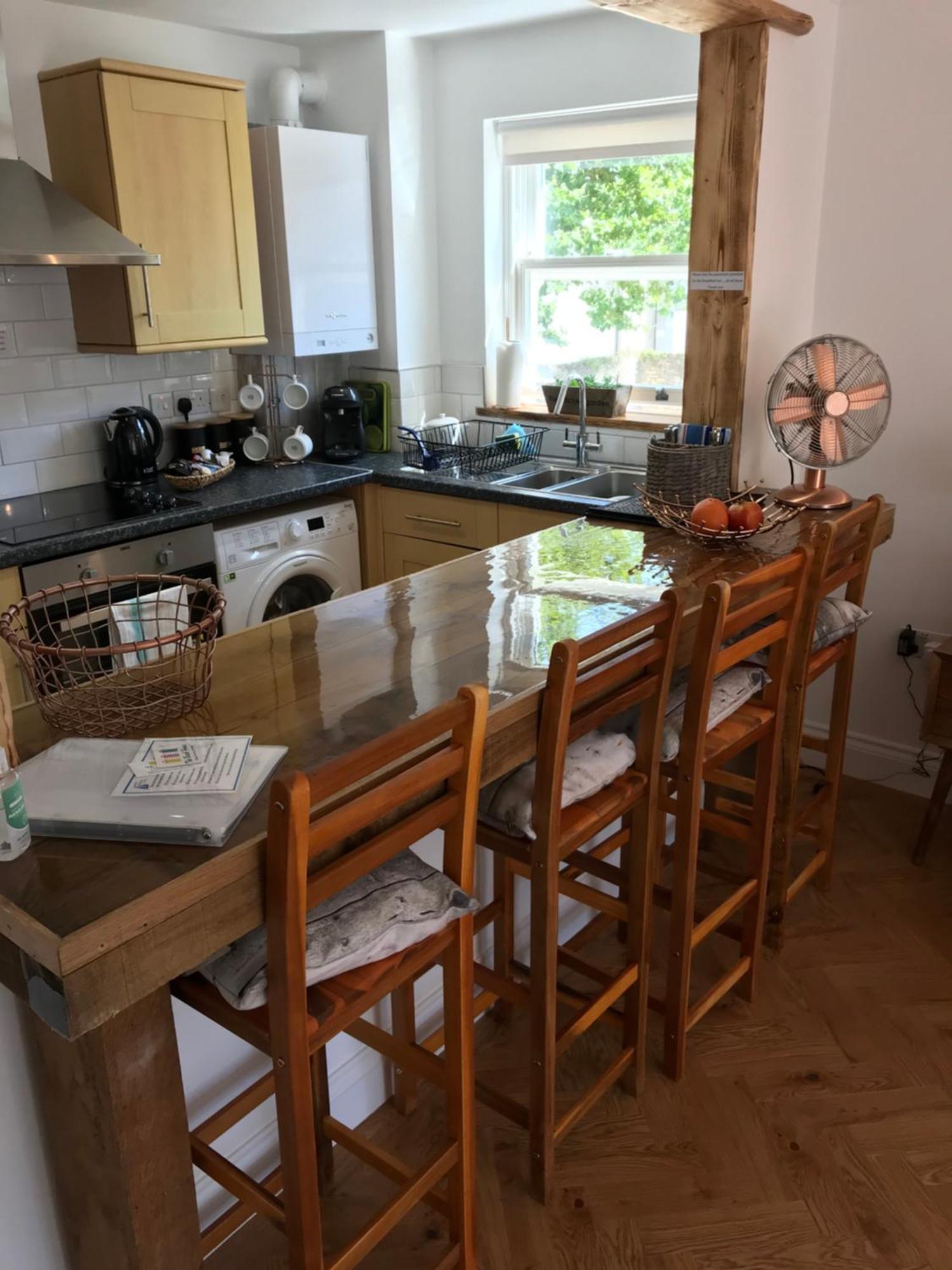 The Beach House Holiday Apartments Eastbourne Ngoại thất bức ảnh