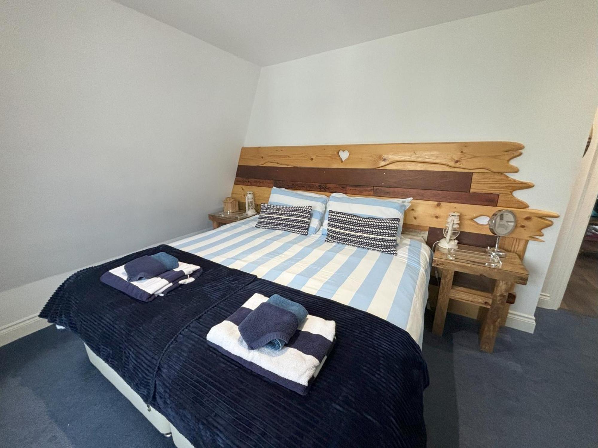 The Beach House Holiday Apartments Eastbourne Ngoại thất bức ảnh