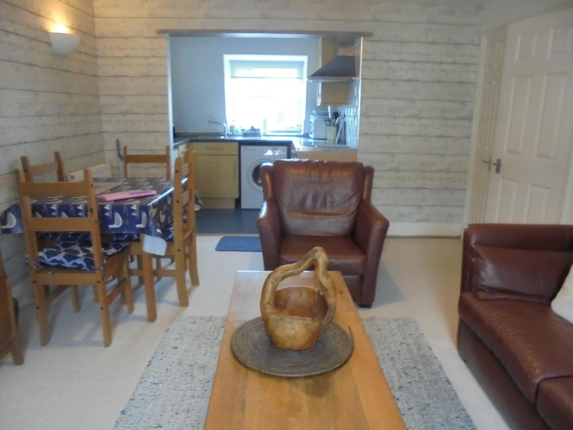 The Beach House Holiday Apartments Eastbourne Ngoại thất bức ảnh