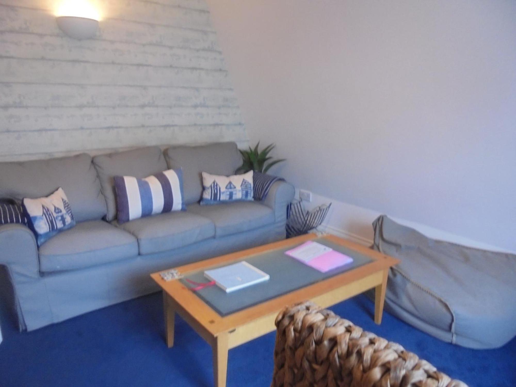 The Beach House Holiday Apartments Eastbourne Ngoại thất bức ảnh