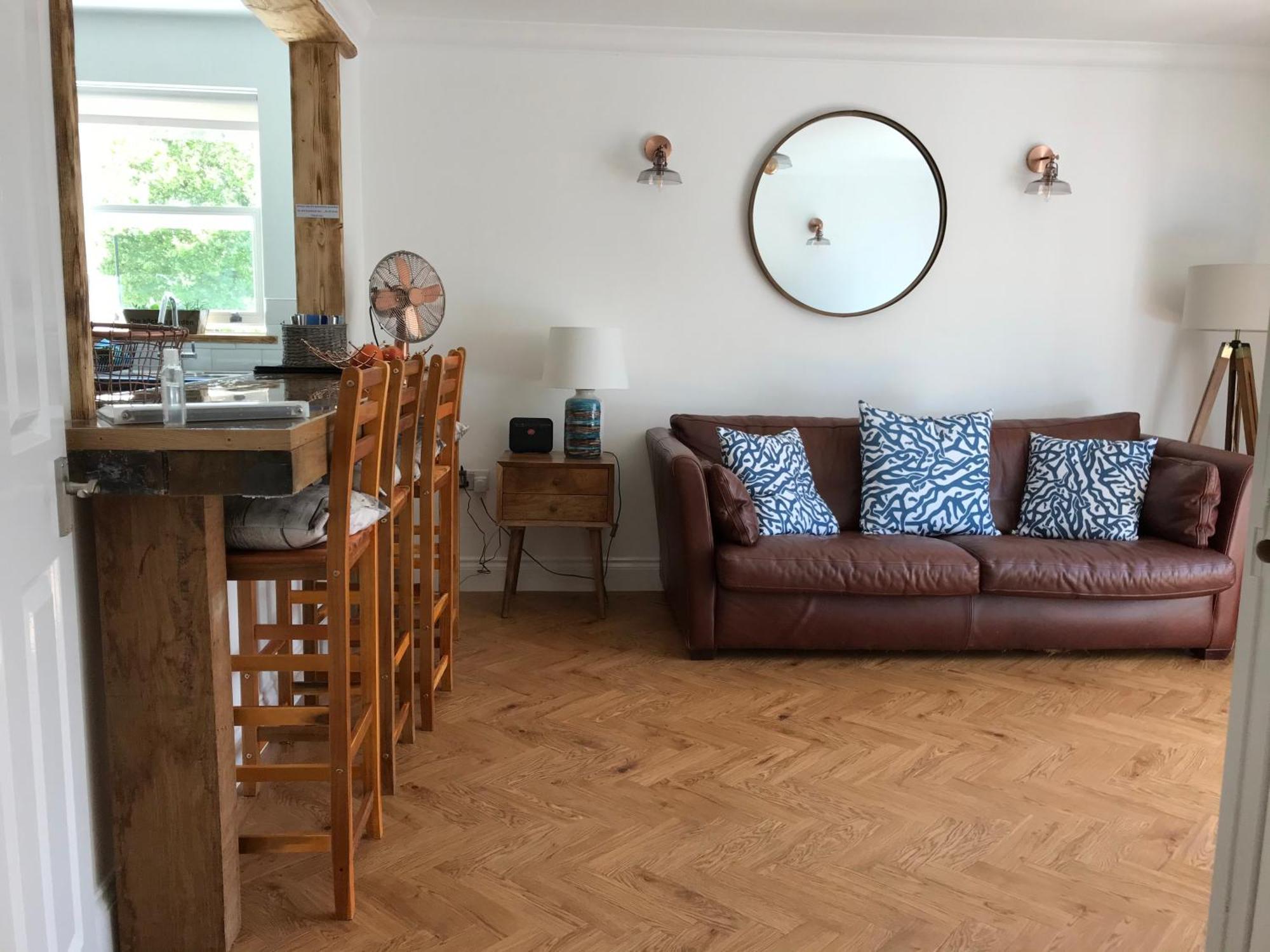 The Beach House Holiday Apartments Eastbourne Phòng bức ảnh