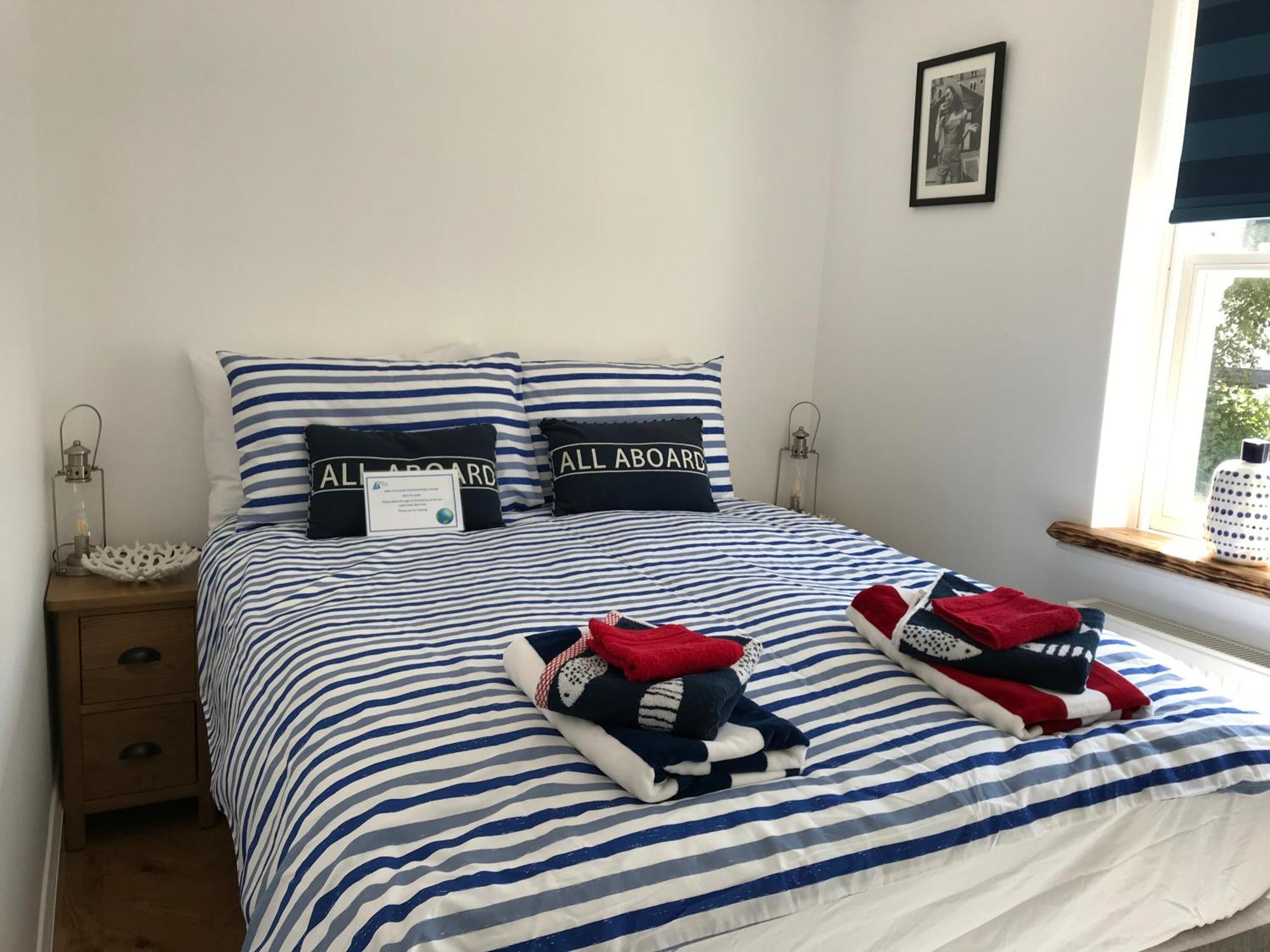 The Beach House Holiday Apartments Eastbourne Phòng bức ảnh