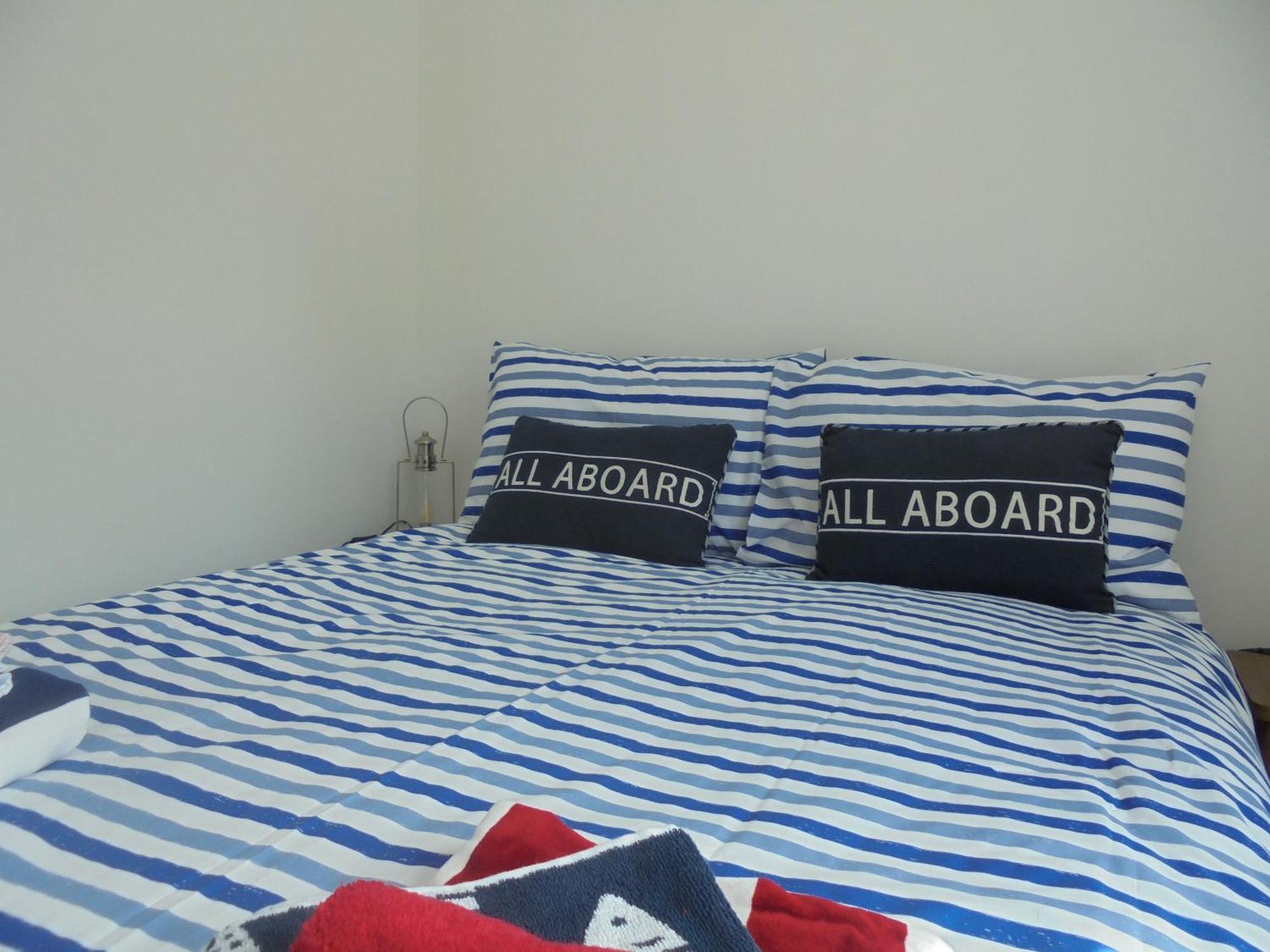 The Beach House Holiday Apartments Eastbourne Phòng bức ảnh