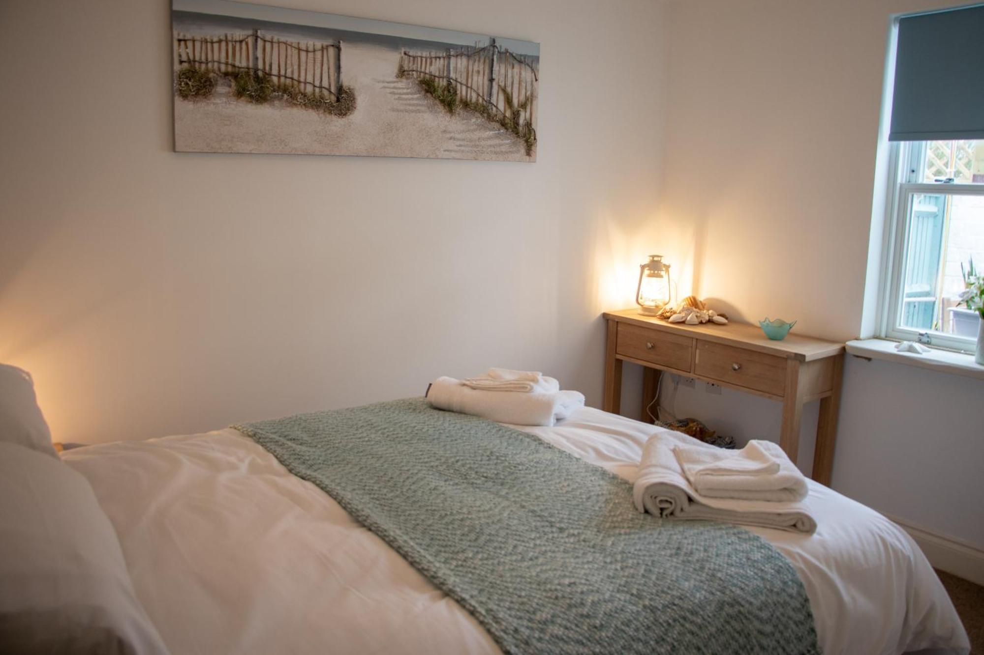 The Beach House Holiday Apartments Eastbourne Ngoại thất bức ảnh
