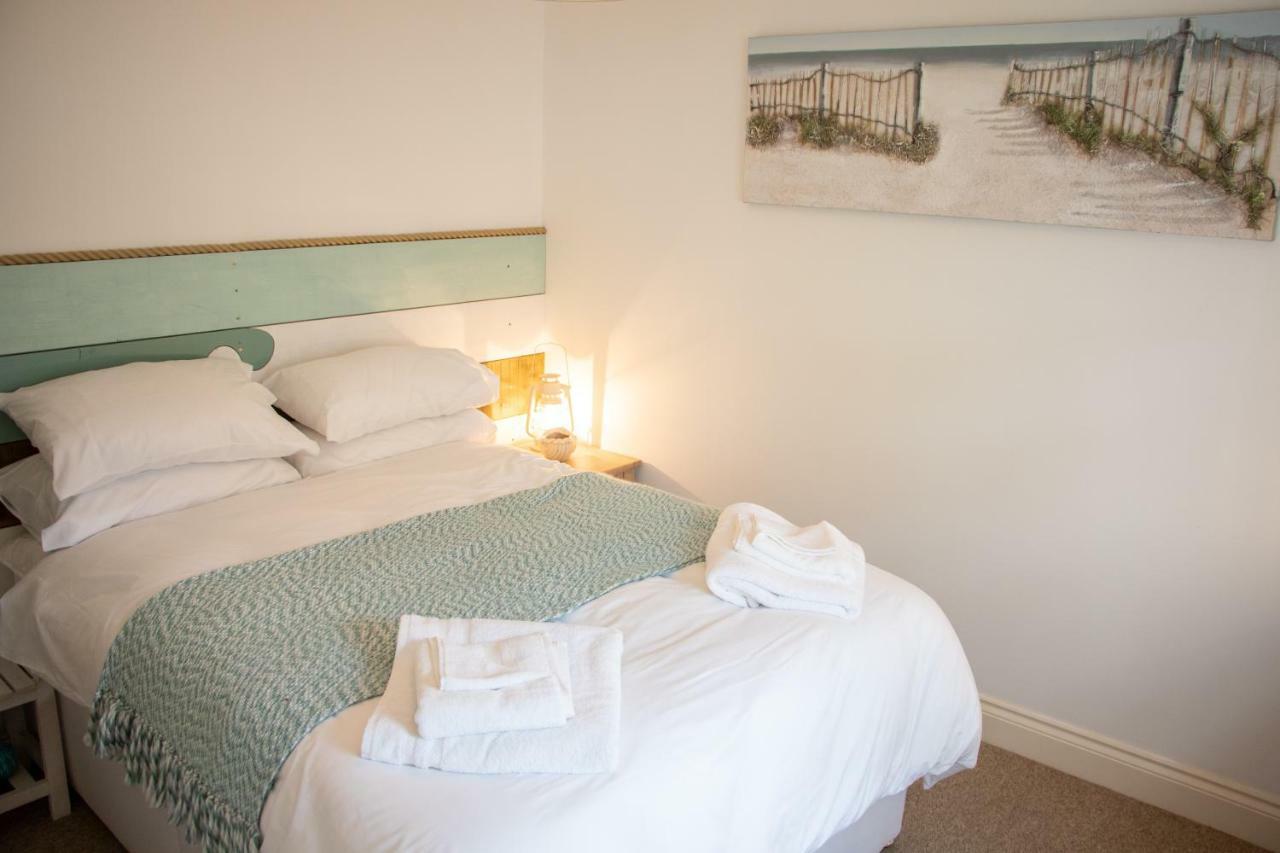 The Beach House Holiday Apartments Eastbourne Ngoại thất bức ảnh
