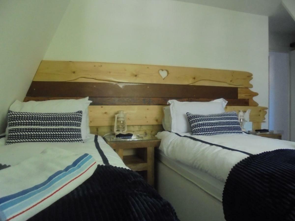The Beach House Holiday Apartments Eastbourne Ngoại thất bức ảnh